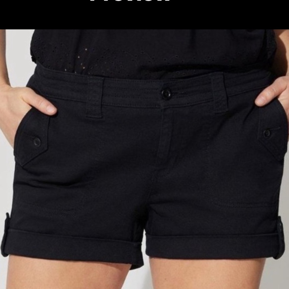 TORRID Plus Size Military Stretch 3.5’ Twill Mid-Rise Black Shorts - SZ 16
